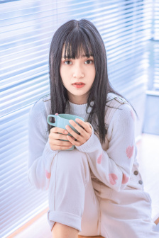 iu和银赫